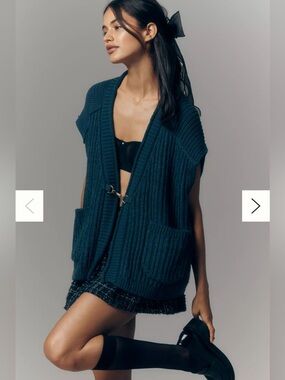 MAEVE Deep Teal Sleeveless V‑Neck Buckle Cardigan Color: DEEP INDIGO. Runs large